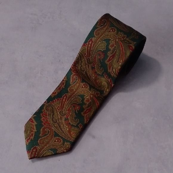 THOMAS PINK MADE IN ITALY TIE Elegant Paisley Silk Tie - Picture 5 of 8